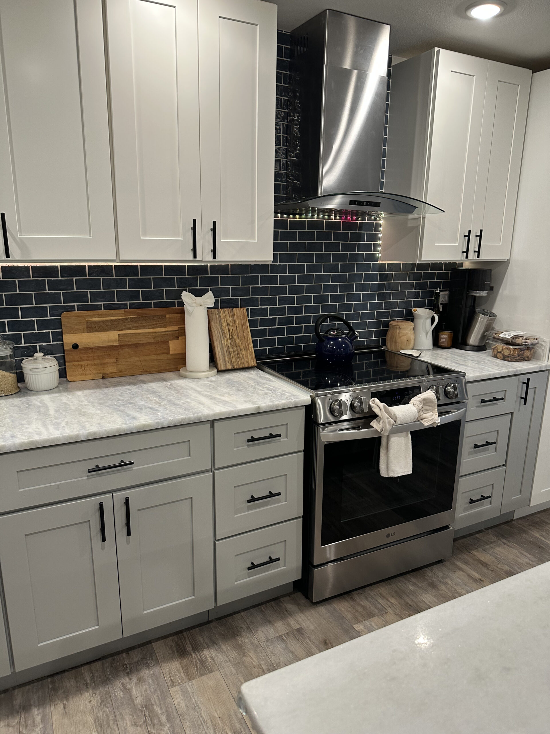 Residential kitchen deep cleaning by Clear Zone.